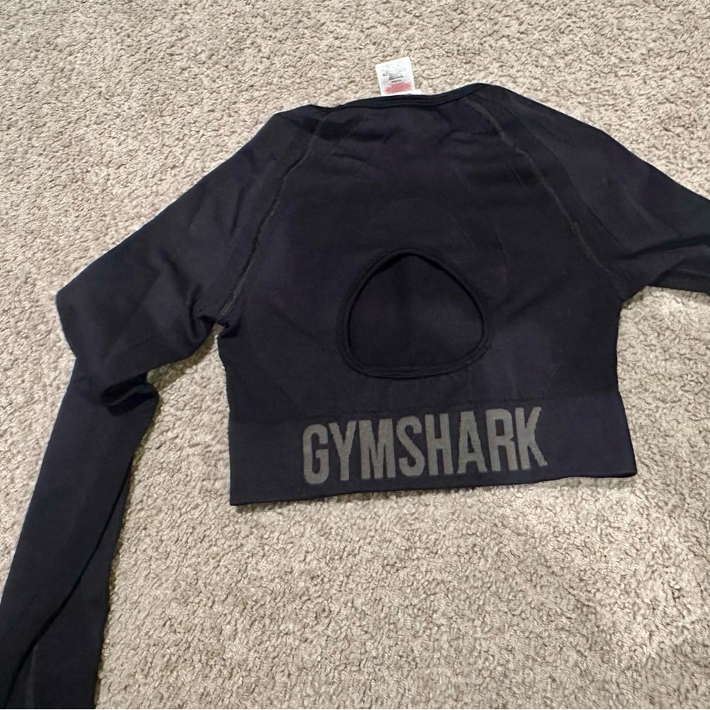 Gymshark Black Long Sleeve Crop Top flex